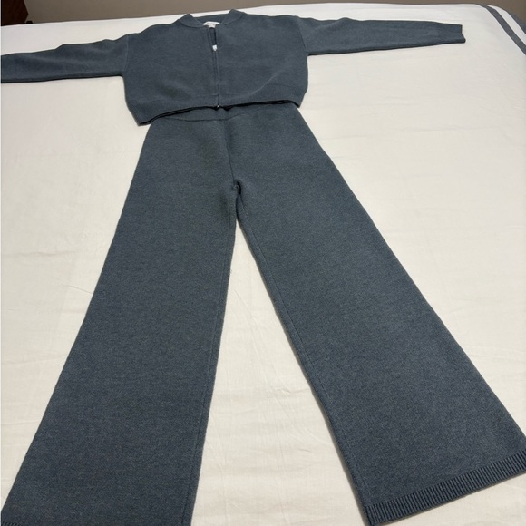 Zara Blue Knit Garment